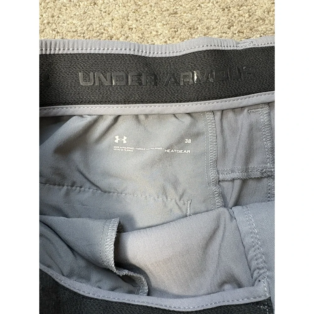 Under Armour Golf Shorts‎ Mens Size 34 Gray Solid Stretch Heat Gear Light